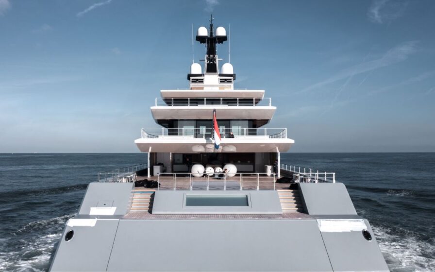 Y720 3