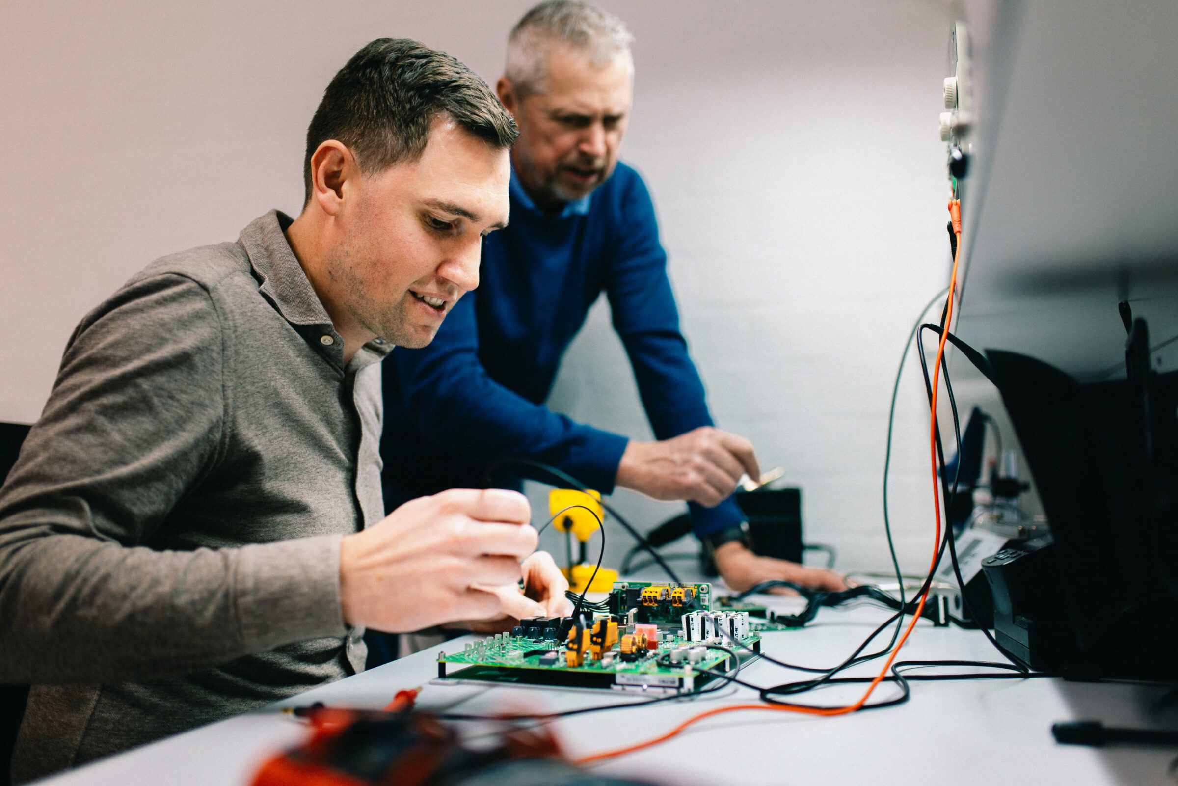 20251211 est floattech 153